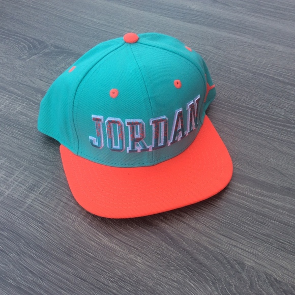 youth jordan snapback